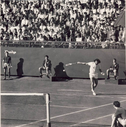 emulsion density toast Povestea finalei din 1972: cum au trăit americanii meciul de la București,  "unul dintre episoadele faimoase ale Cupei Davis" - Treizecizero